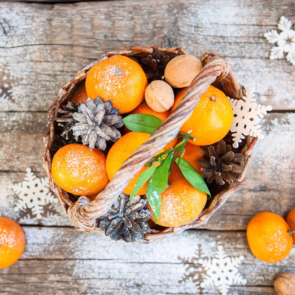 Oranges in gift basket